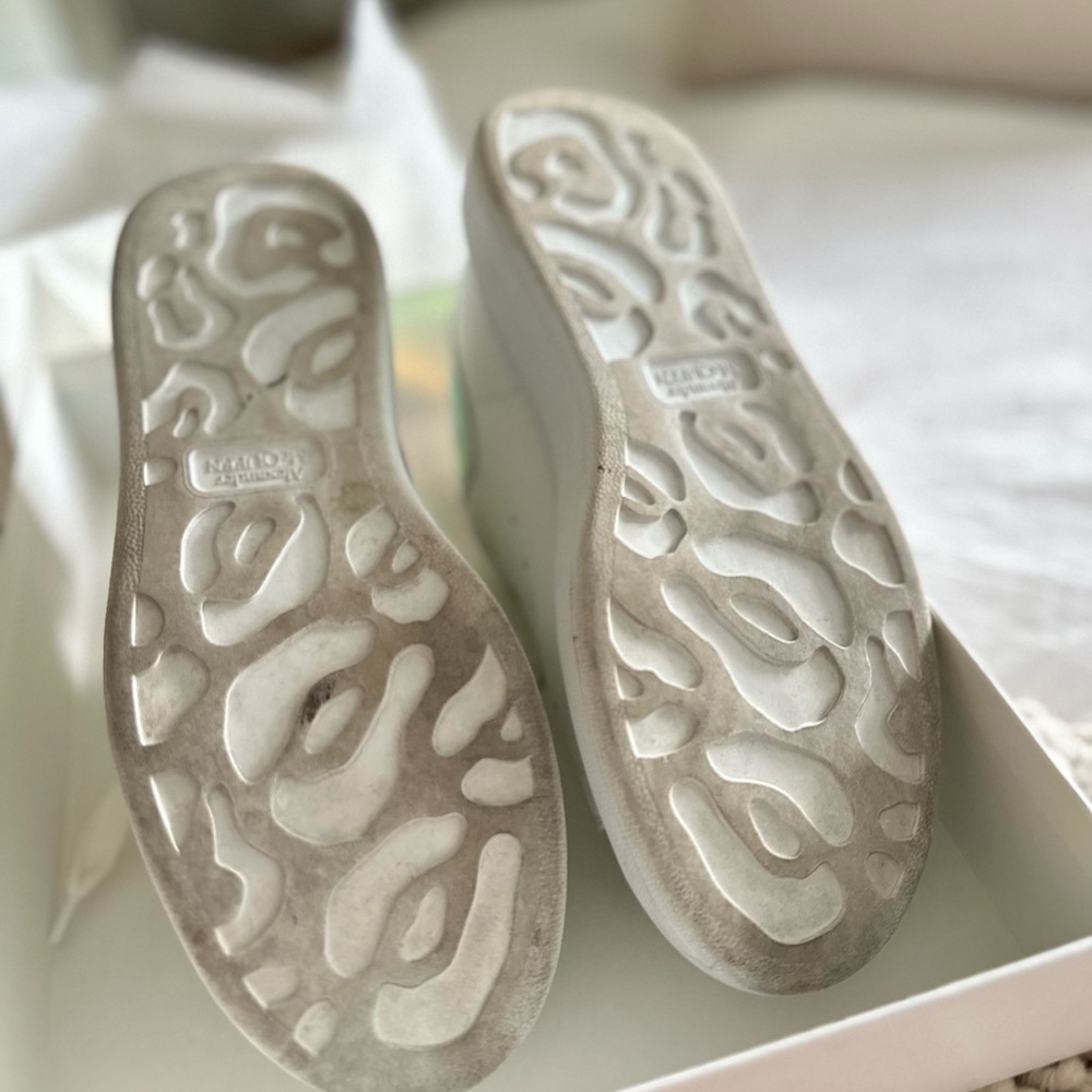 Alexander McQueen Sneakers LIKE NEW - Picture 6 of 12